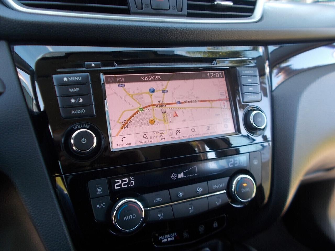 Nissan Qashqai 1.5 dCi *FULL OPT.* da VETRINA