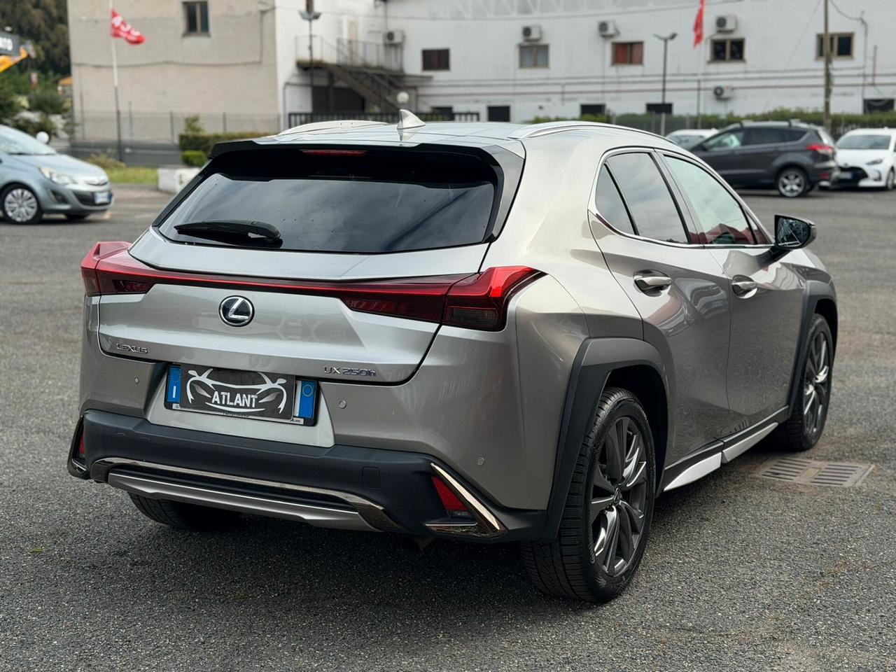 Lexus UX Hybrid 4WD Luxury