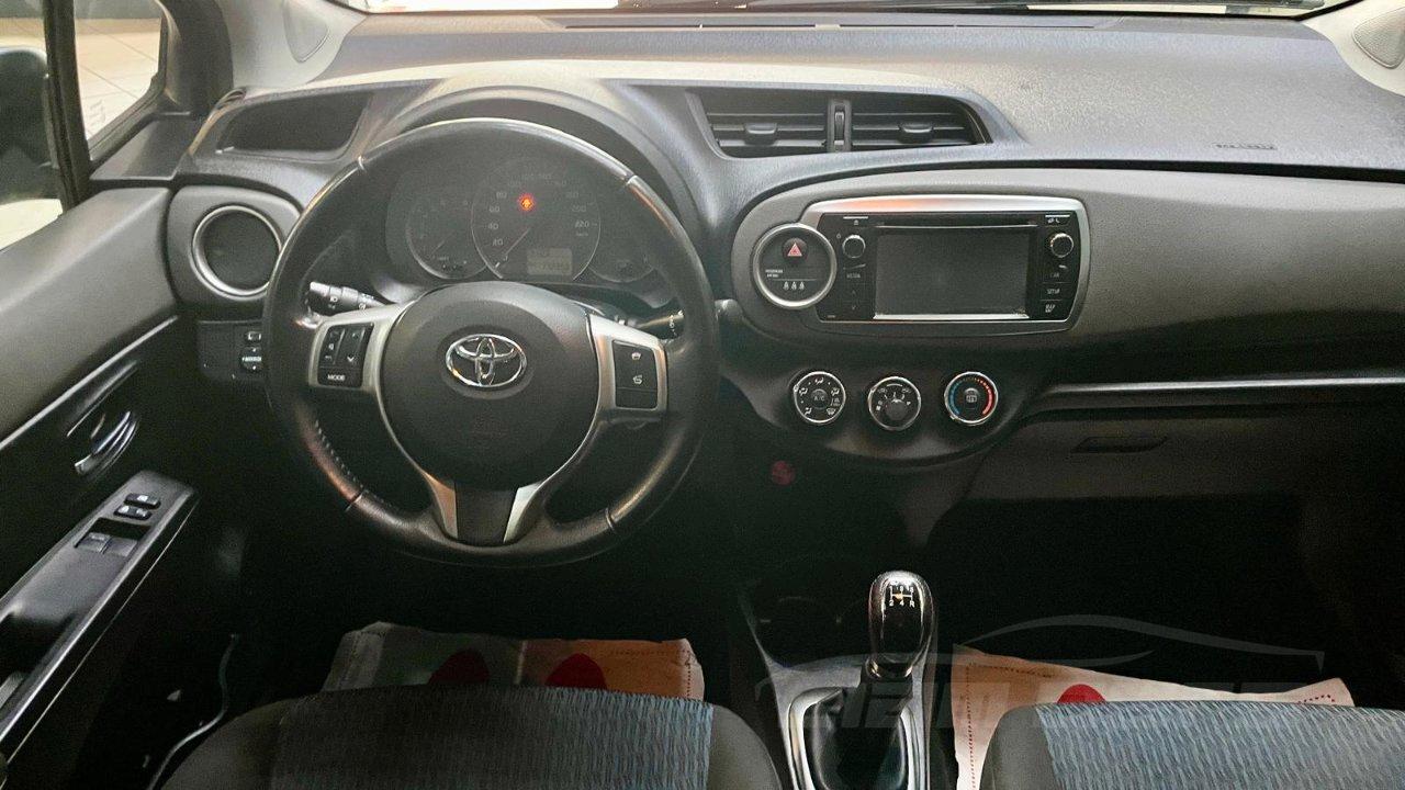 Toyota Yaris 5 Porte Yaris 5p 1.0 Active
