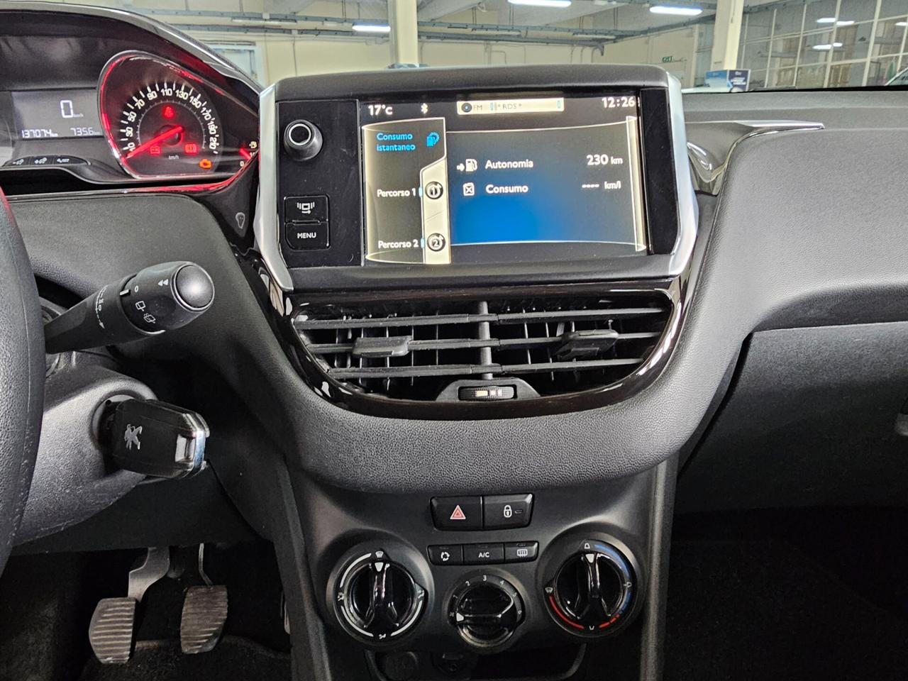 Peugeot 208 PureTech 82 5 porte Allure