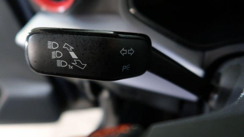 SEAT Arona 1.0 Eco TSI 70kW FR #CARPLAY#SENSORI PARK#