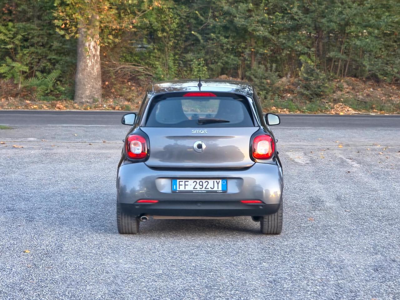 Smart ForFour 90 0.9 Turbo twinamic Prime E6 Automatico NEO 2016