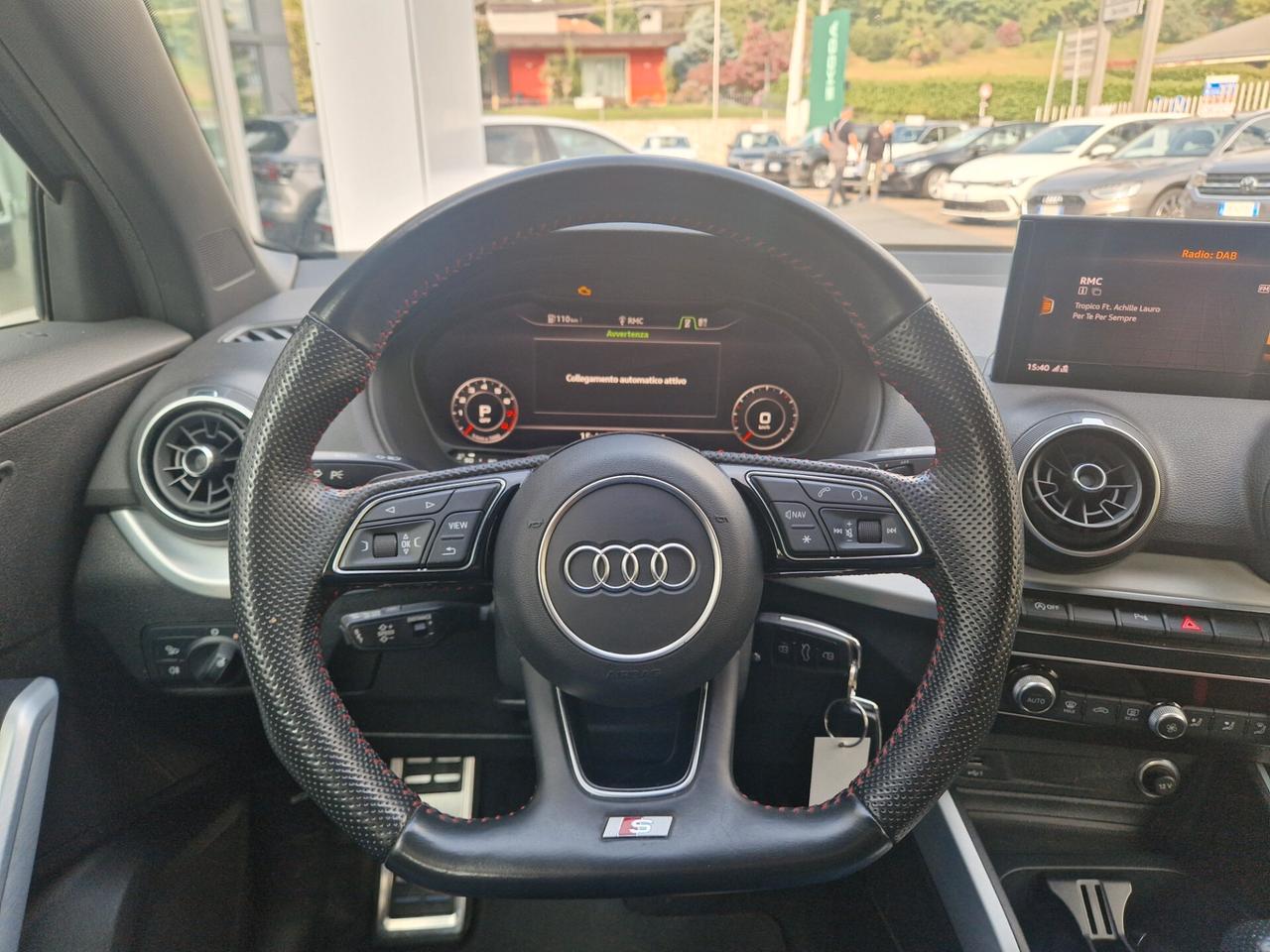 Audi Q2 35 TFSI S tronic Identity Black
