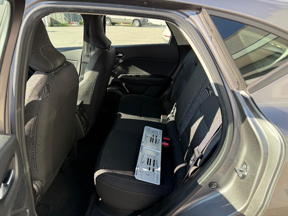 RENAULT - Captur - Blue dCi 8V 115 CV EDC Business