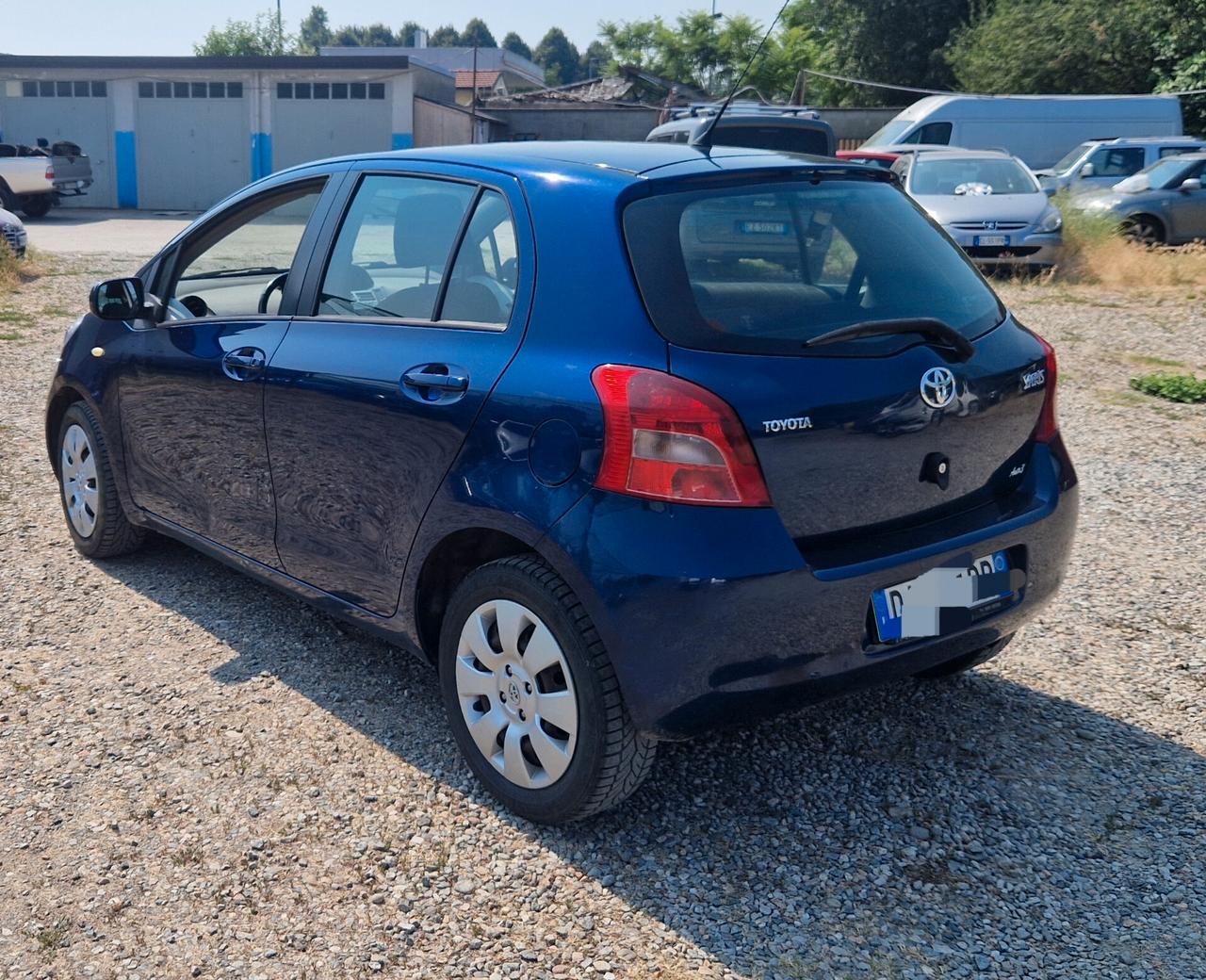 Toyota Yaris 1.0 5 porte Sol