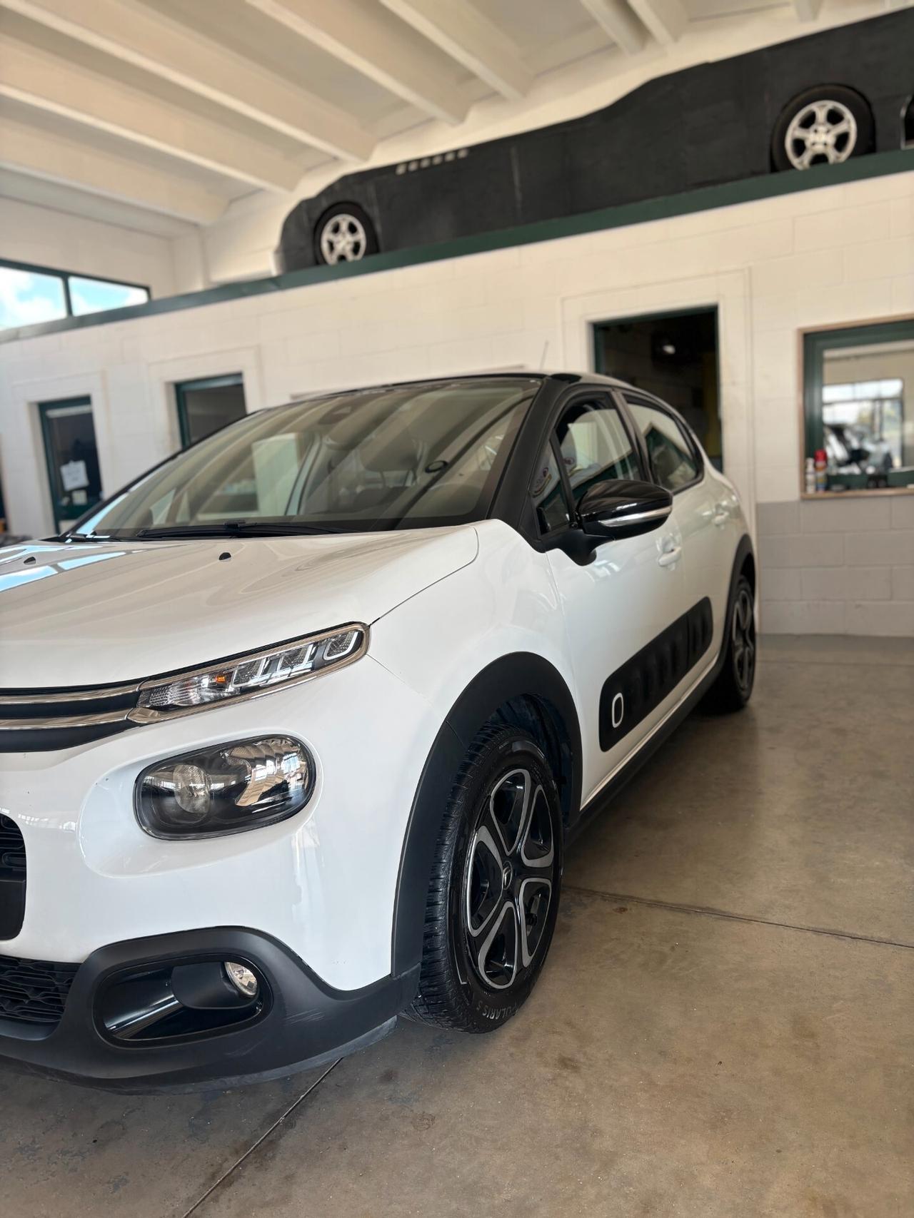 Citroen C3 PureTech 82 Shine