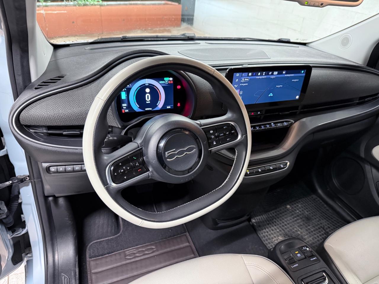 Fiat 500 500e 42 kWh La Prima - AUTO FULL