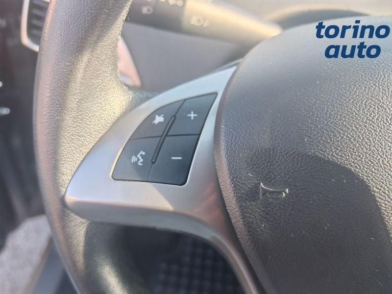 Lancia Ypsilon 1.0 FireFly 70cv S&S Hybrid GOLD