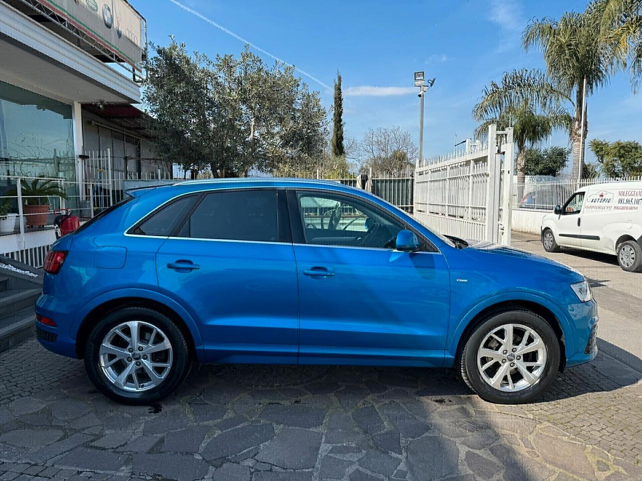 Audi Q3 2.0 TDI 150 CV Design km certificati tagliandi audi