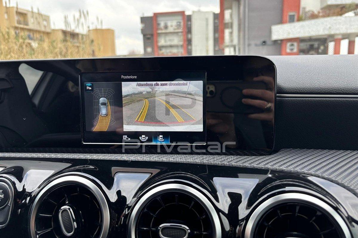 MERCEDES A 180 d Automatic Executive