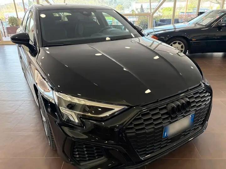 Audi A3 35 TDI S tronic line edition