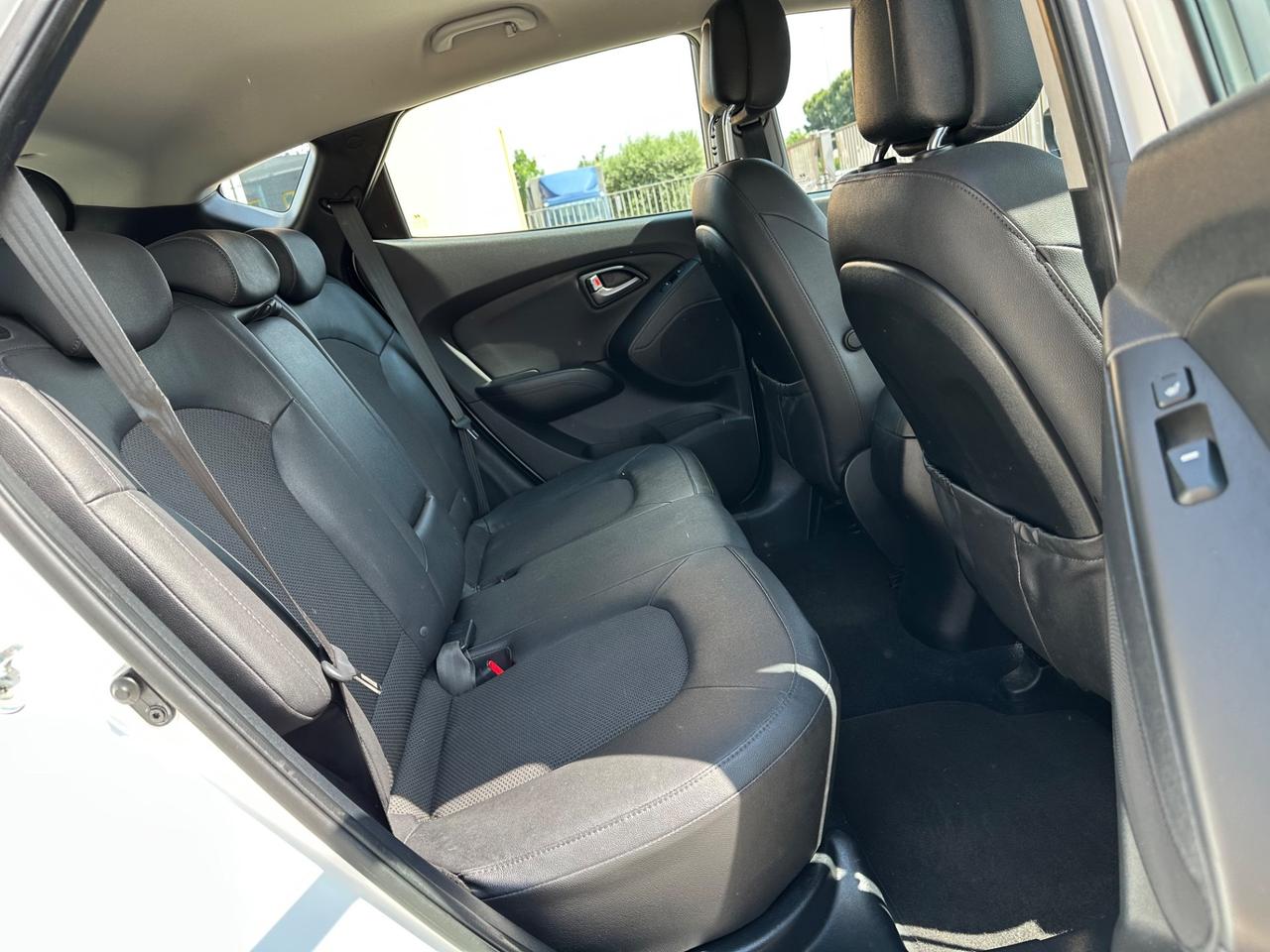Hyundai iX35 1.7 CRDi 2WD Xpossible