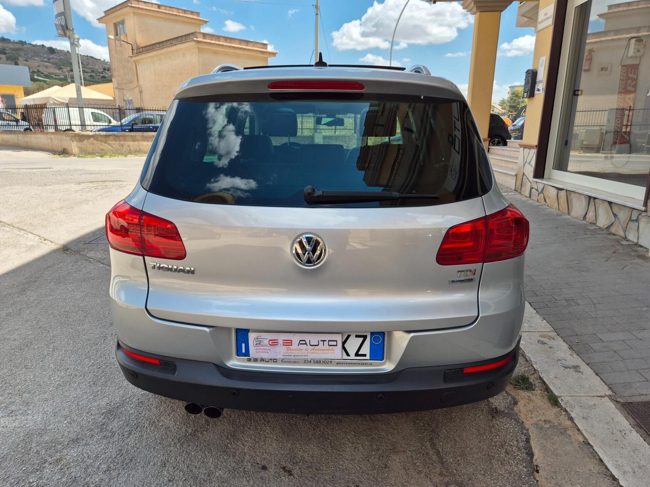 VW TIGUAN 2.0 TDI TETTO APRIBILE ANNO 2015 KMCERTIF