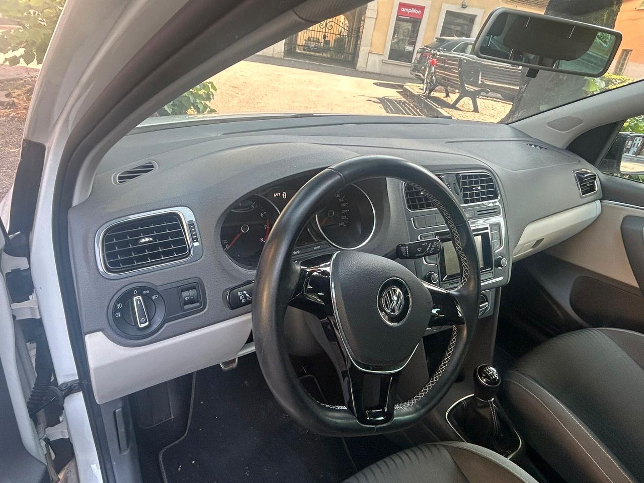 Volkswagen Polo V 2014 5p 1.0 mpi 75cv - ANCHE PER NEOPATENTATI
