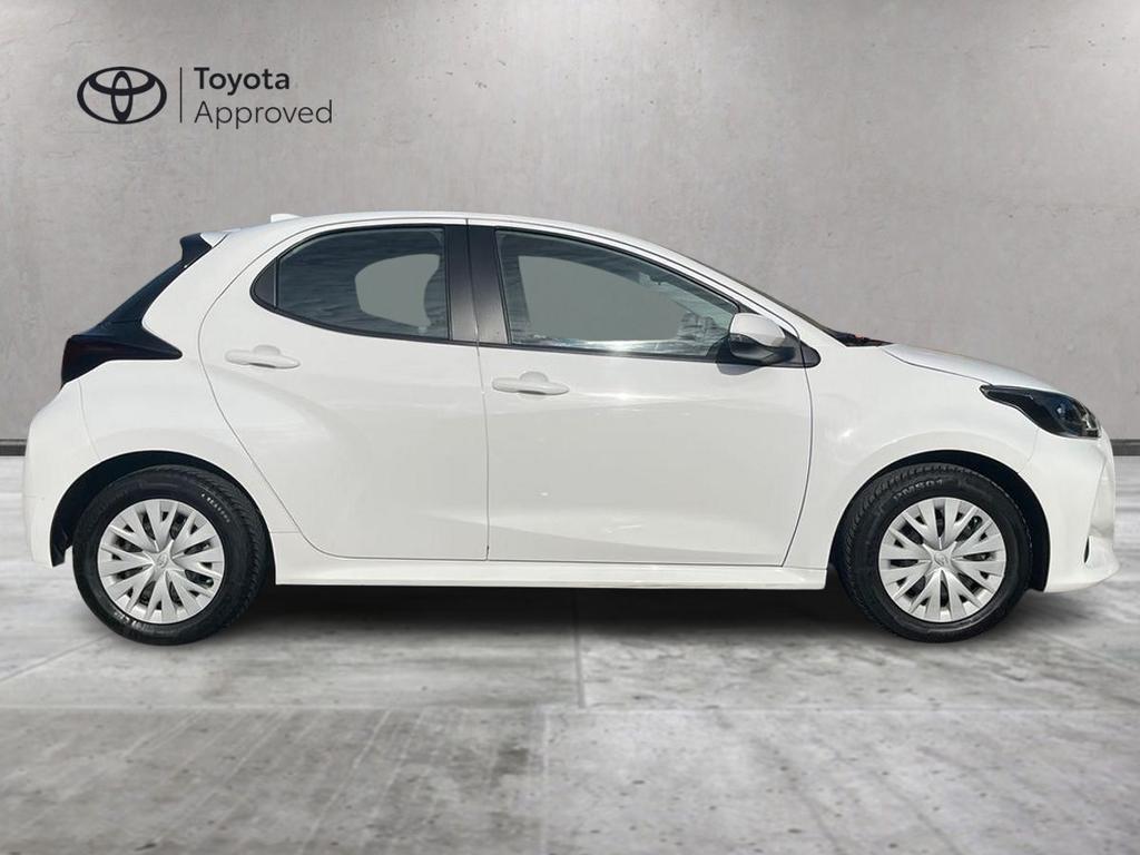 Toyota Yaris 1.5 hybrid Active