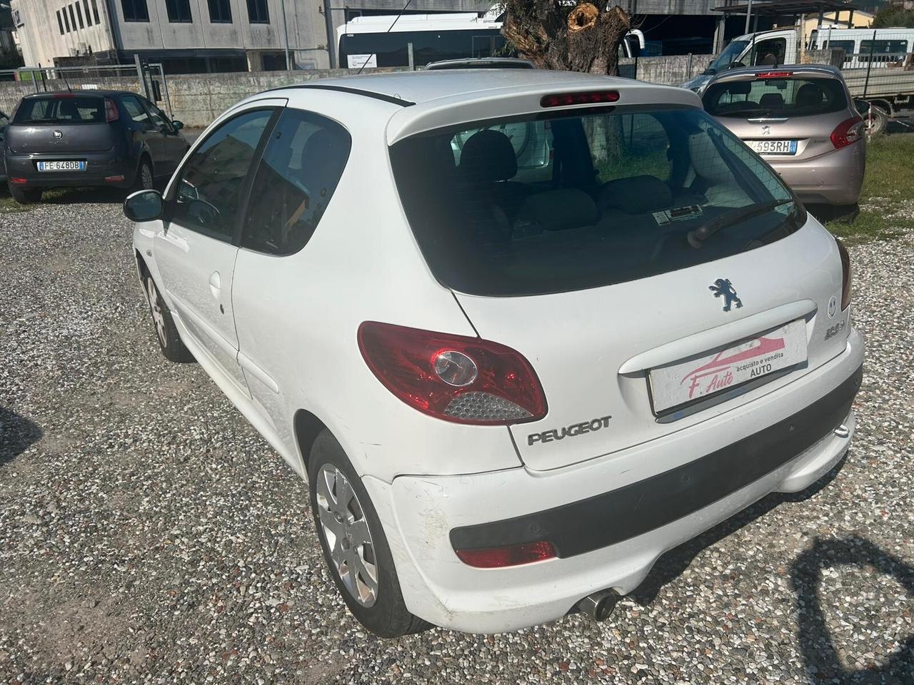 Peugeot 206 Plus 1.1 60CV 3p. Energie