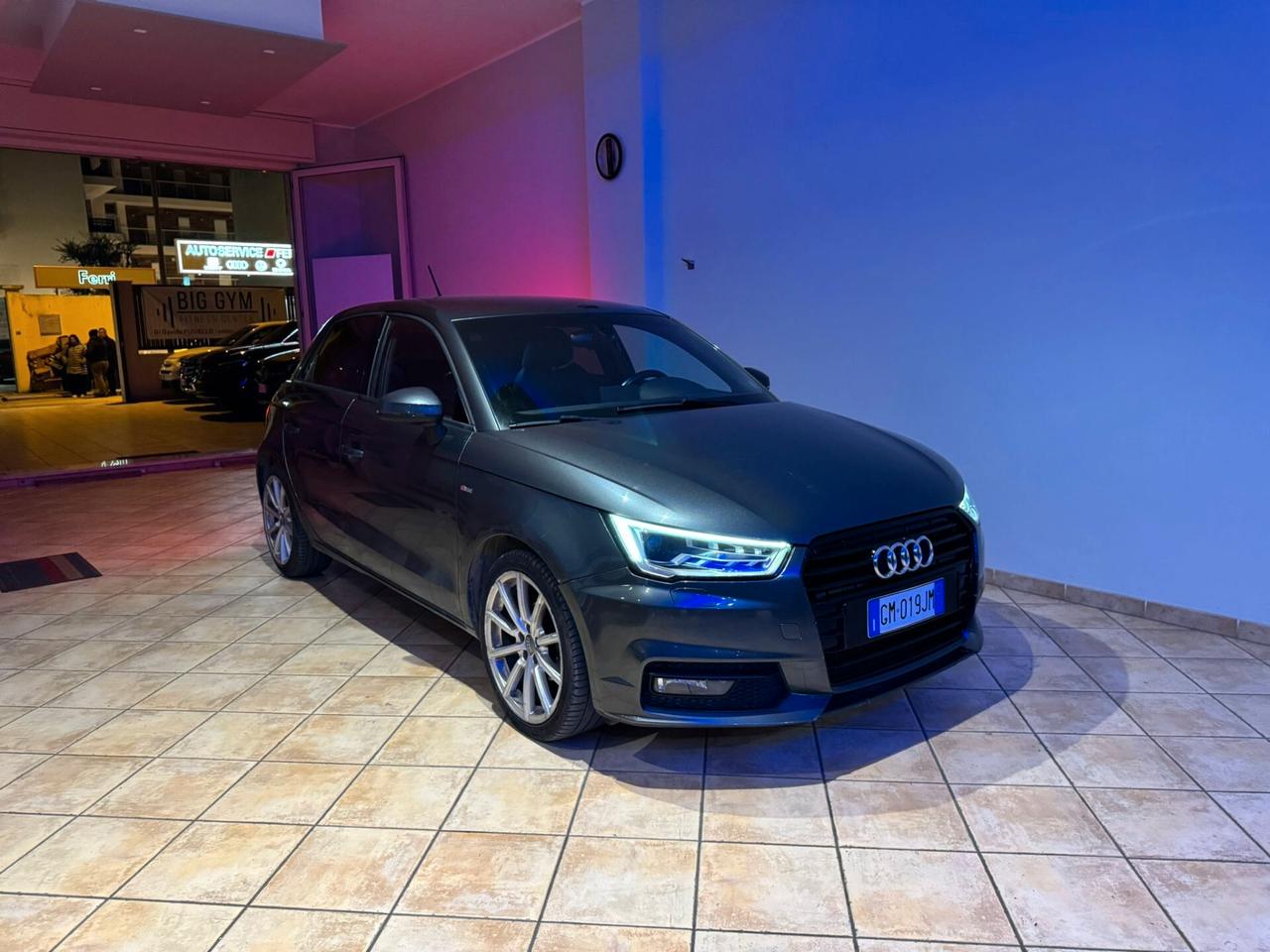 Audi A1 1.4 TDI ultra S tronic Sport S-LINE