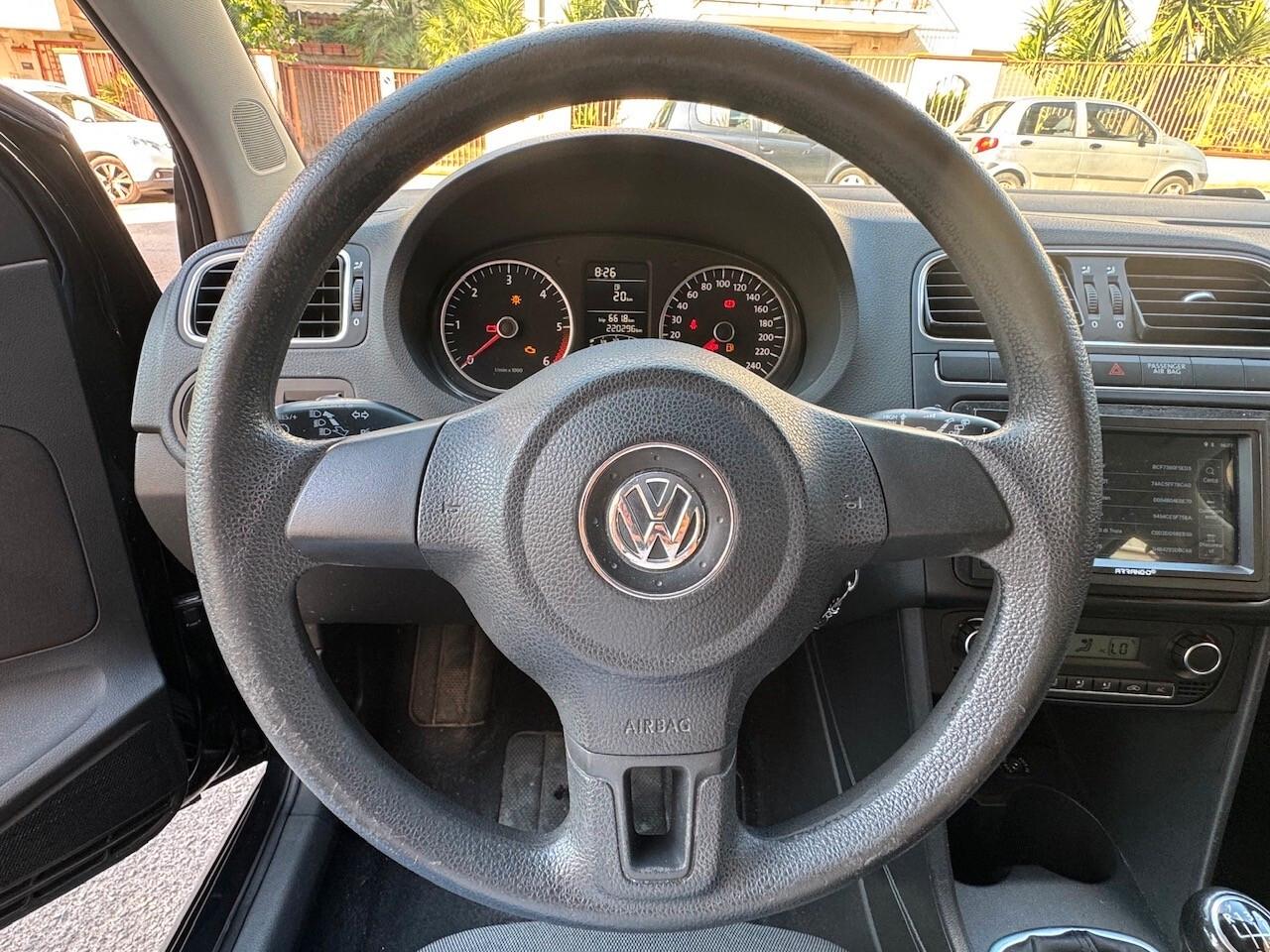 VW POLO 1.6 TDI 75 CV. E5 TRENDLINE