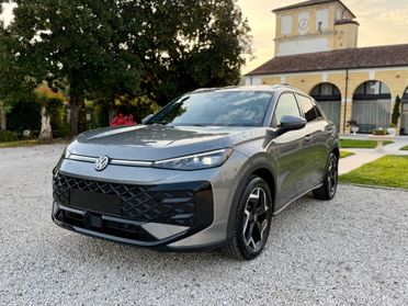 Volkswagen T-Roc 1.5 eTSI ACT 150 CV DSG R-Line
