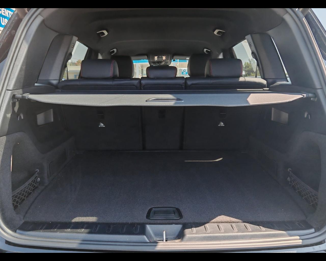 Mercedes-Benz GLB (X247) - GLB 200 d Automatic Premium