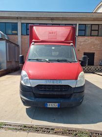 Iveco Daily 35S11 2.3 HPT PL Cabinato