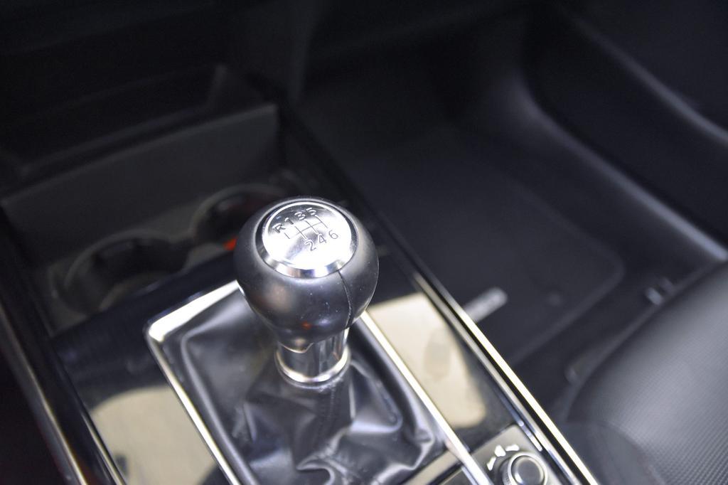 Mazda CX-30 2.0 Skyactiv-G M Hybrid Homura 2WD 6MT