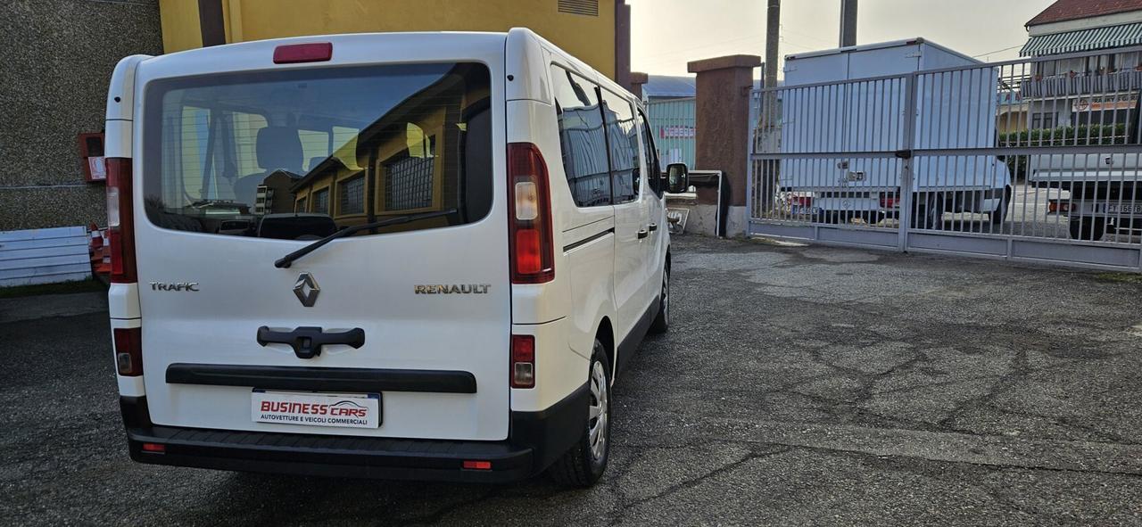 Renault Trafic T27 2.0 dCi 120CV PC-TN - 9 POSTI PULMINO UNICO PROPRIETARIO