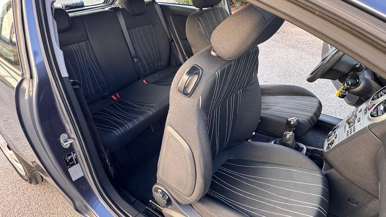 Opel Corsa 1.2 3 porte Enjoy GPL