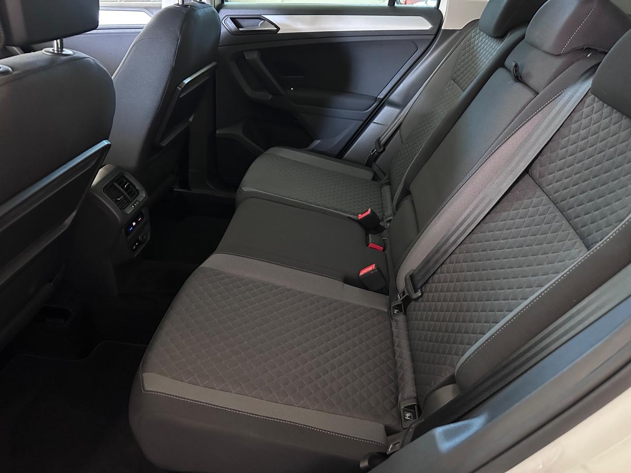 Volkswagen Tiguan 1.5 TSI 150 CV DSG R-Line Sport ACT BlueMotion Technology