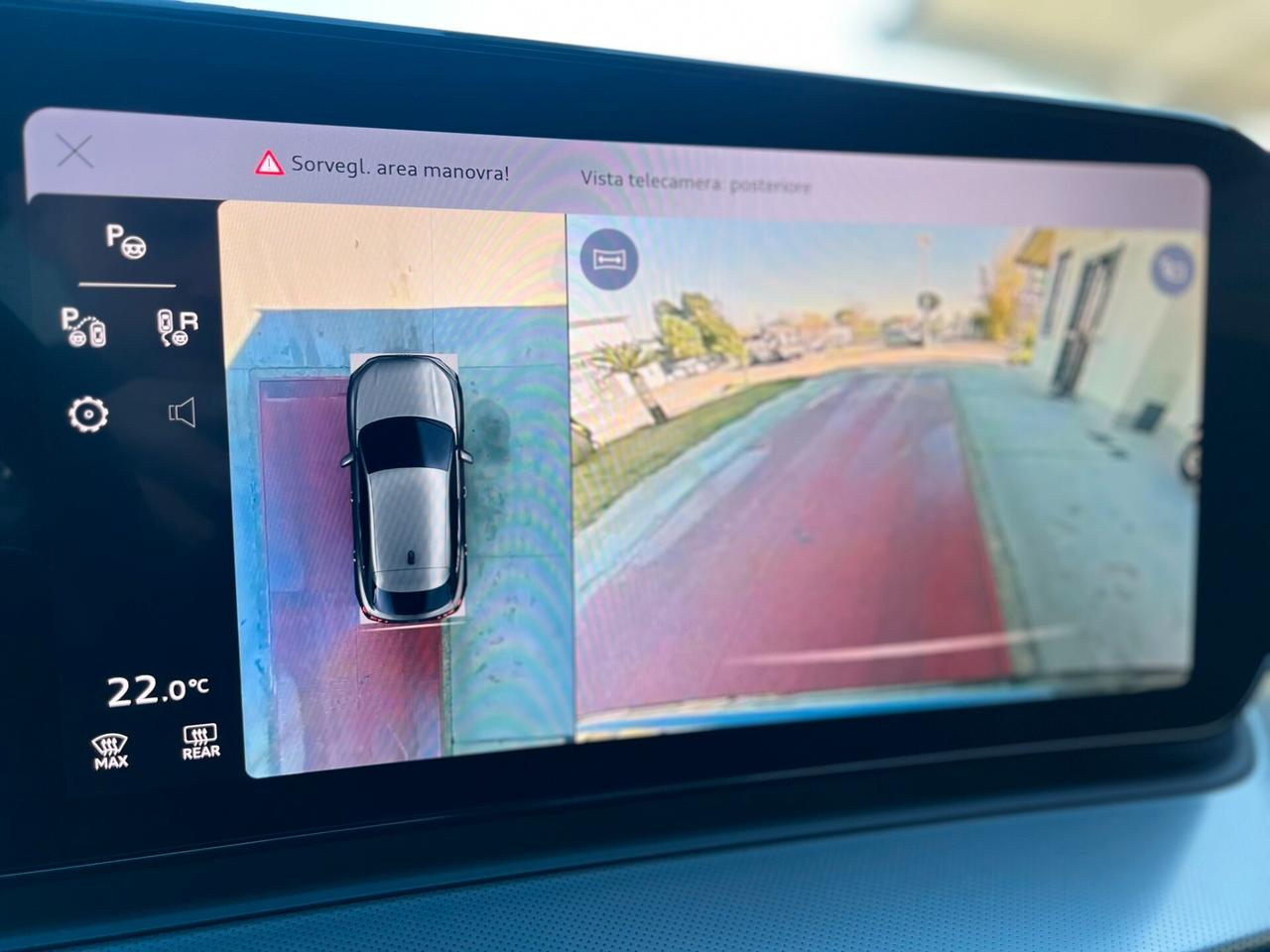 Audi Q3 Sportback 2.0 tdi S line 150cv S-tronic IVA ESPOSTA