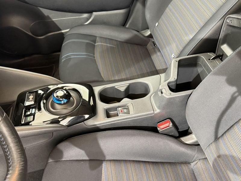 Nissan Leaf N-Connecta 40KWh