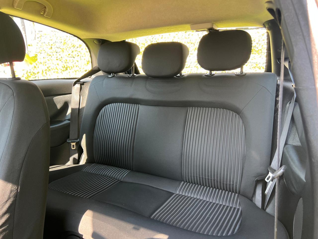 Lancia Ypsilon 1.3 MJT 90 CV Platino