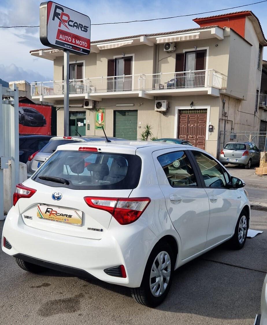 CONCESSIONARIA RR CARS : Toyota Yaris 1.5 Hybrid 5 porte Lounge Red/Bronze