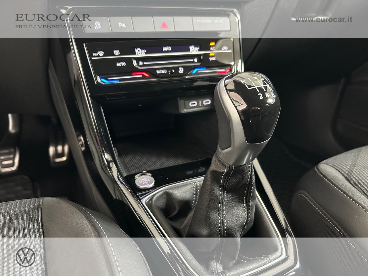Volkswagen T-Cross 1.0 tsi r-line 115cv