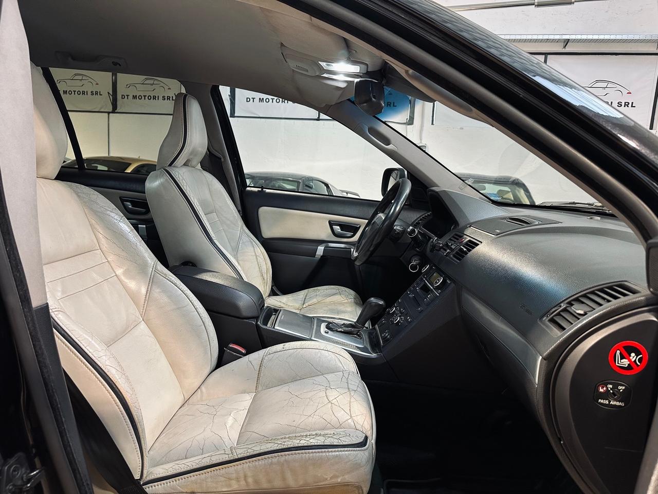 Volvo XC 90 2.4 D5 185 CV AWD R-design SOLO 2 PROPRIETARI