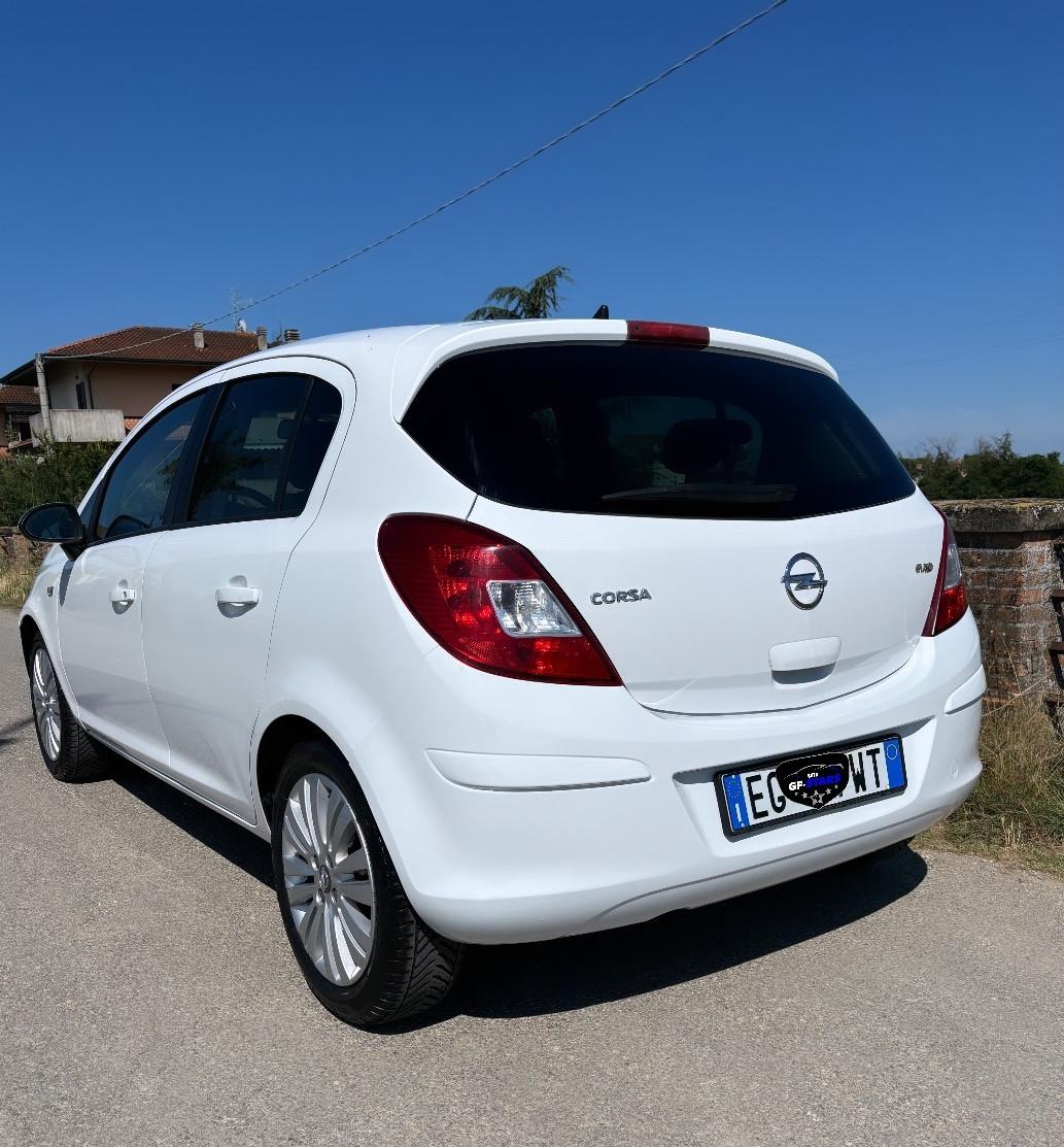 Opel Corsa 1.2 85CV 5 porte GPL-TECH Club