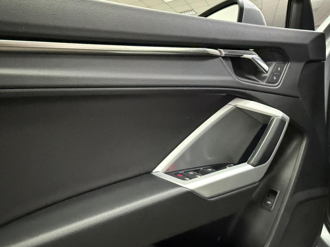 Audi Q3 SPB 35 TDI S tronic Business Plus