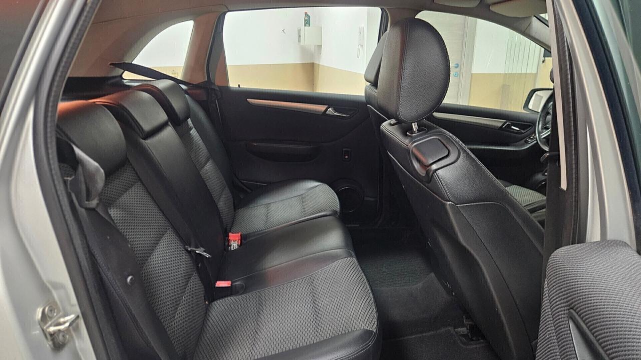 Mercedes-benz B 180 CDI Premium