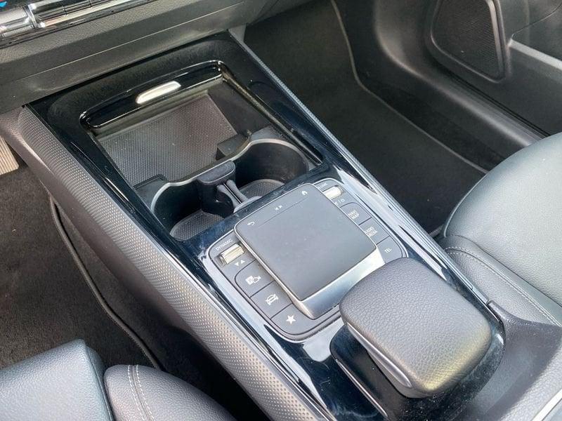 Mercedes-Benz GLA 180 d Sport auto