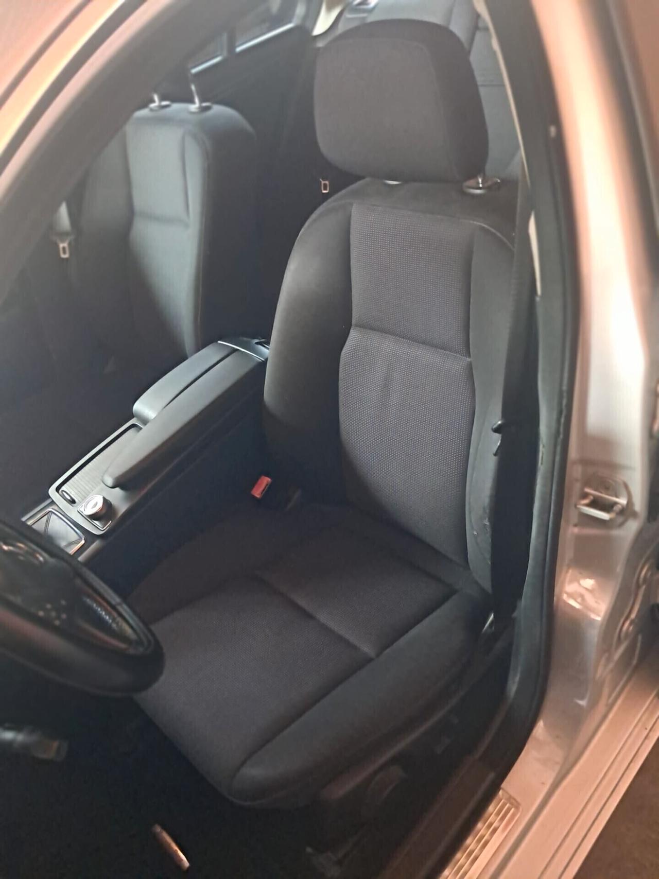 Mercedes-benz C 200 CDI S.W. BlueEFFICIENCY Executive