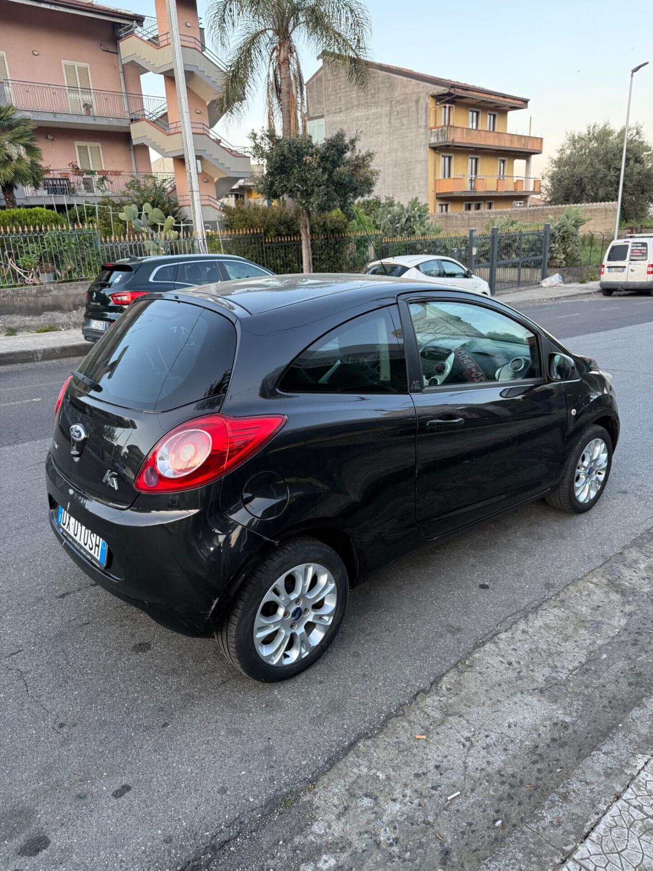 Ford Ka 1.3 TDCi 75CV Titanium