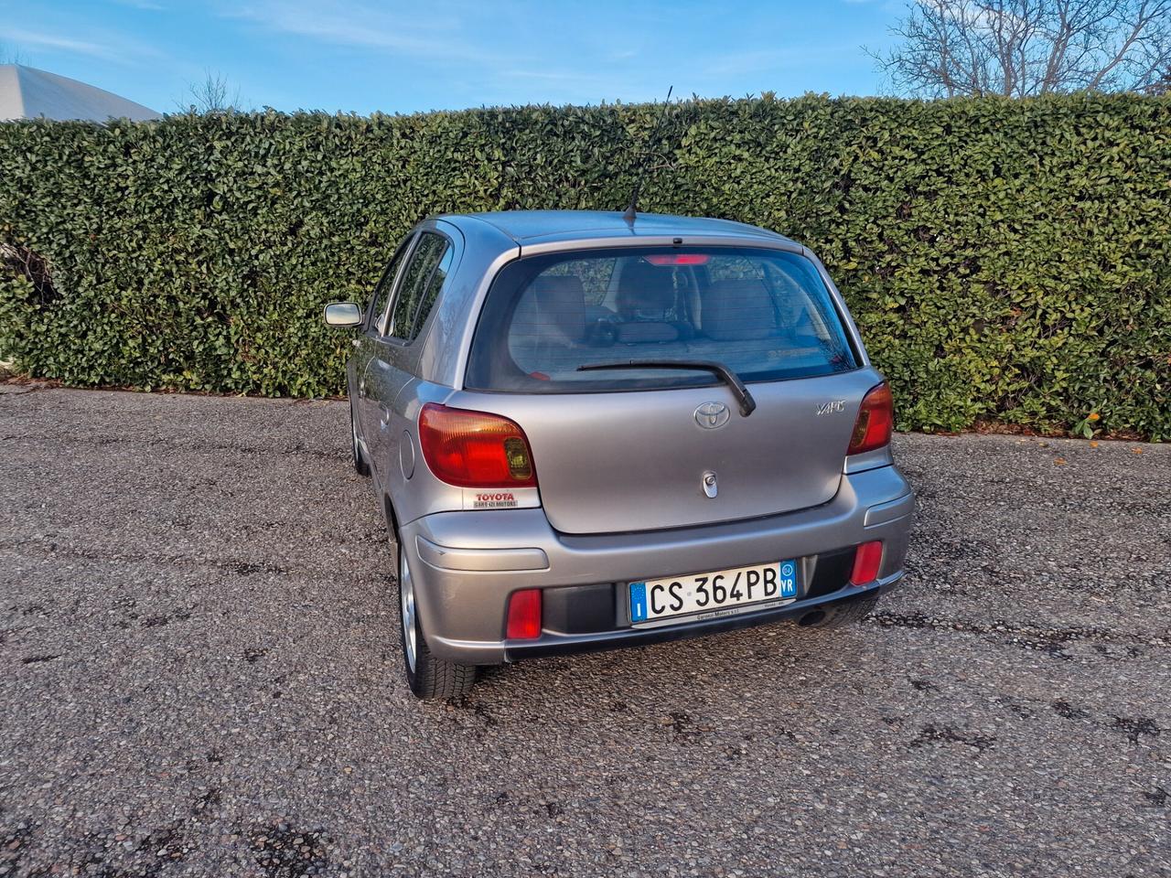 Toyota Yaris 1.5i 16V TS