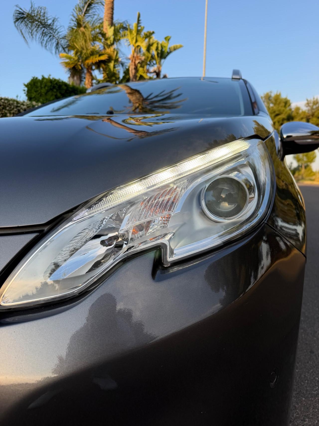 Peugeot 2008 BlueHDi 100 Allure