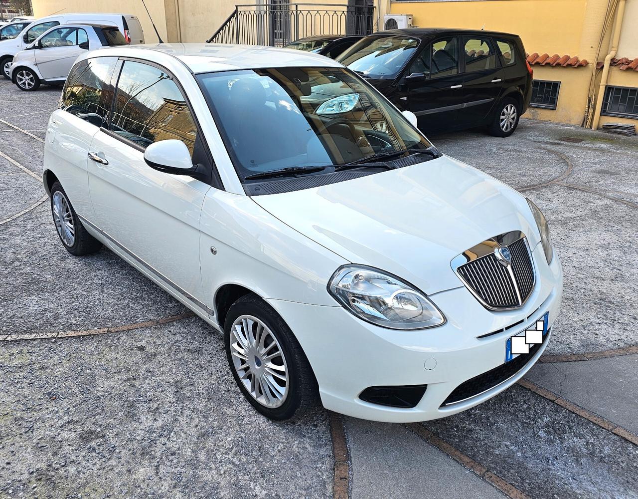 Lancia Ypsilon 1.3 MJT 75 CV 2010 BEN TENUTA