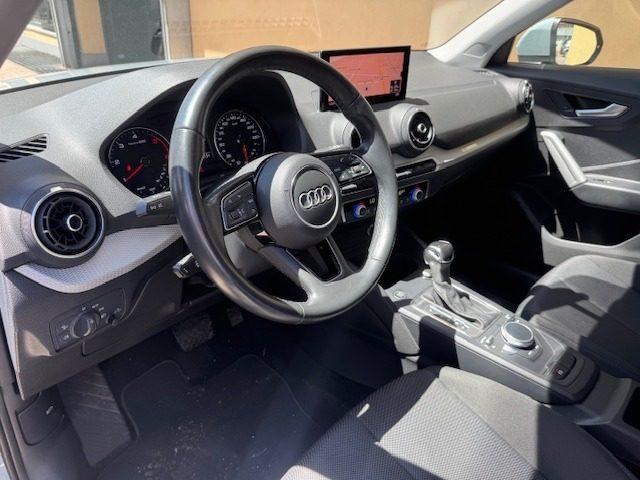 AUDI Q2 30 TDI S tronic Business Plus