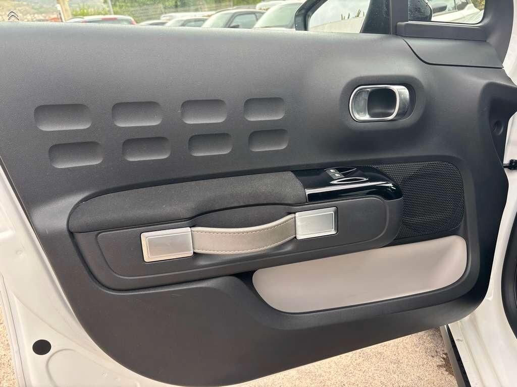 Citroen C3 PureTech 82 S&S Shine 2019 / KM 110.000 Tua a solo 89 Euro al mese