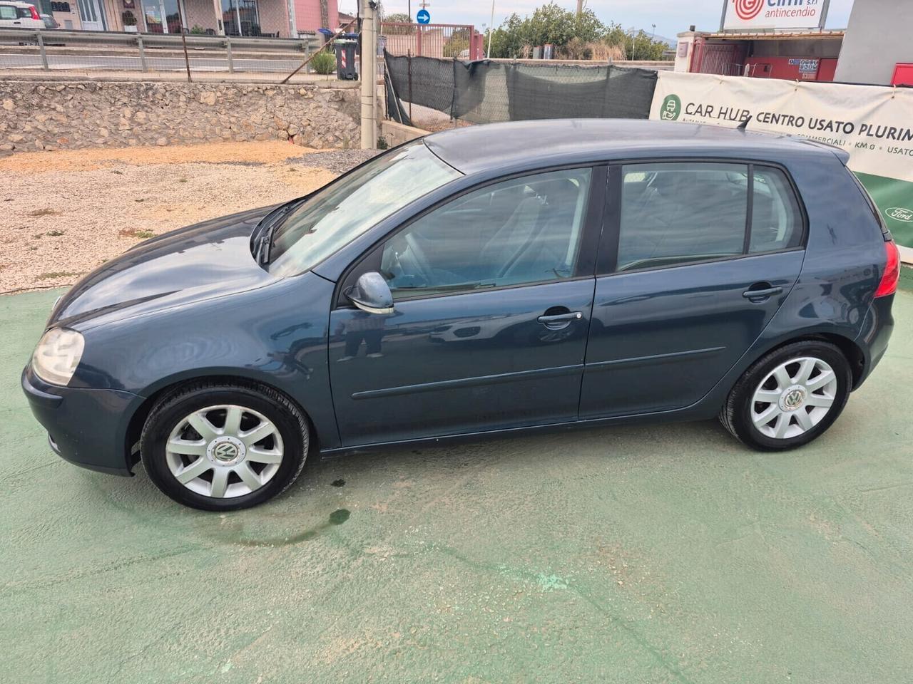 Volkswagen Golf 2.0 16V TDI 5p. Comfortline 140cv