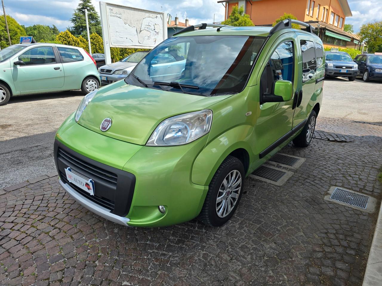 Fiat Qubo 1.3 MJT 75 CV con 336.000km