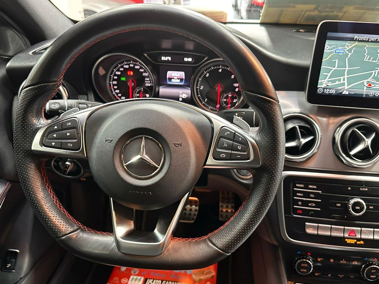 Mercedes-benz GLA 200d 2.1 136cv Premium - 2019