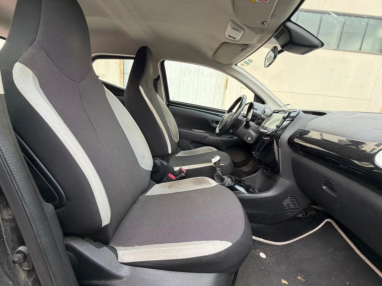 Toyota Aygo 1.0 VVT-i AUTO INCIDENTATA 99000 KM